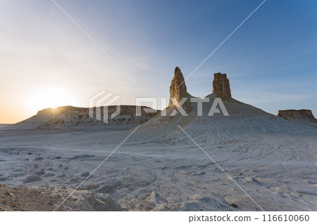 Dawn on the Ustyurt Plateau in Mangistau 116610060