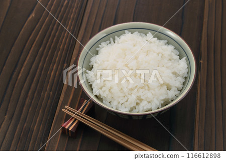 Rice served in a bowl 116612898