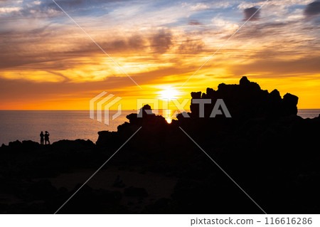 Sixteen Rakan Rocks - Evening Scenery Sixteen Rakan Rocks - Evening Scenery 116616286