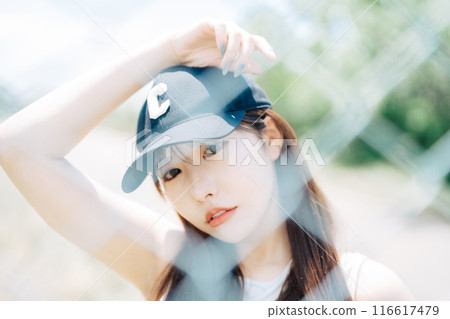 戴著帽子的年輕女孩 116617479