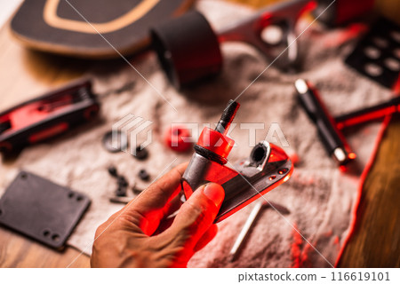 Surfskate maintenance concept 116619101