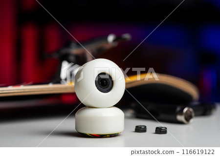 White skateboard wheels 116619122