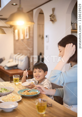 Parents who eat 116619929