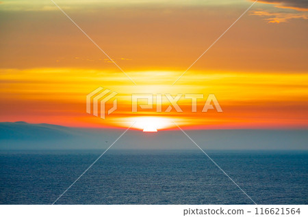 Sunrise over the sea in the early morning in Higashiizu Sunrise over the sea in the early morning in Higashiizu 116621564