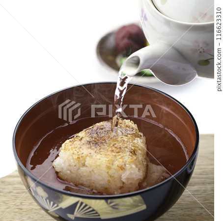 Grilled rice ball onigiri 116623310