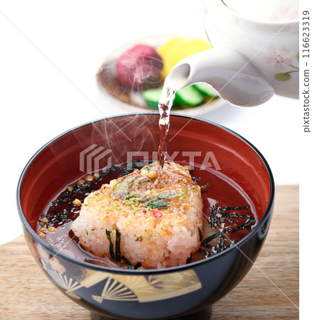 Grilled rice ball onigiri Grilled rice ball onigiri 116623319