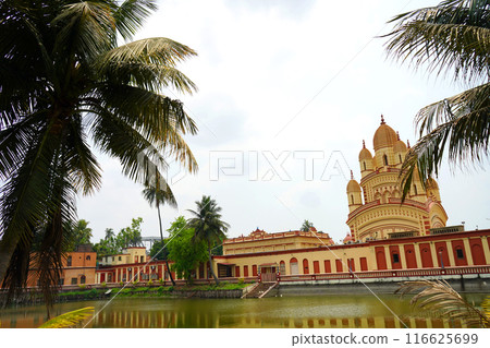 WIDE ANGLE VIEW OF TEMPLE DAKSHINESWAR 116625699