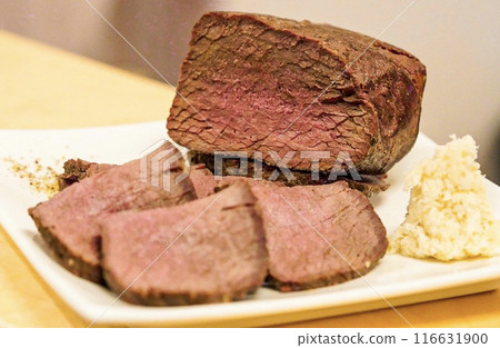 Roasted of venison 116631900
