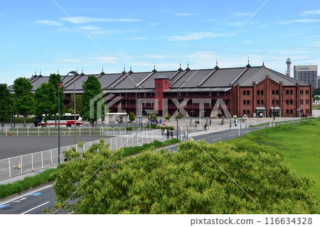 Yokohama Red Brick Warehouse, Shinko Central Square and surrounding streets 116634328