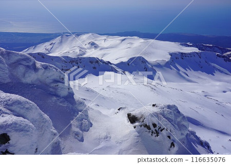 冬季從鳥海山頂到正嶽山的山脊線 116635076