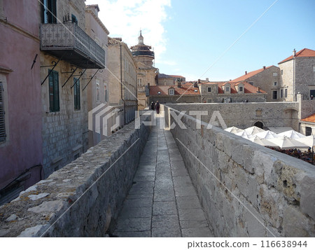 Dubrovnik Croatian 116638944