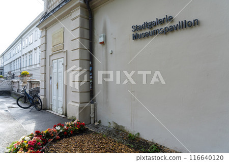 Stadtgalerie Museum Pavillion in Salzburg, Austria. 116640120