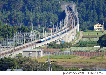 Joetsu Shinkansen Jomo Kogen-Takasaki JR East 200 series (Niigata) Toki Tanigawa 116641752