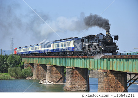 Ban'etsu West Line Saruwada-Kitagosen JR East C57-180 + 12 series + DE10-1680 SL Akikaze Experience Train 116642211