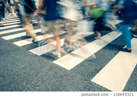 People crossing the street b-3 Warm and cool colors People crossing the street b-3 Warm and cool colors 116643321