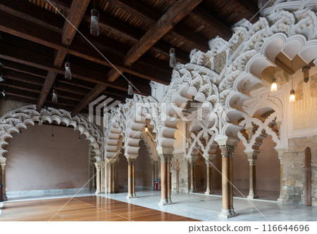 Interior view of Aljaferia palace. Zaragoza, Aragon, Spain Interior view of Aljaferia palace. Zaragoza, Aragon, Spain 116644696