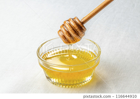 舀蜂蜜 116644910