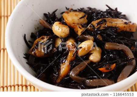 Boiled hijiki 116645553