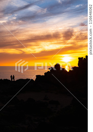 Sixteen Rakan Rocks - Evening Scenery 116646062