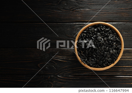 Sunflower seeds, concept of tasty snack, concept of harvest 116647994