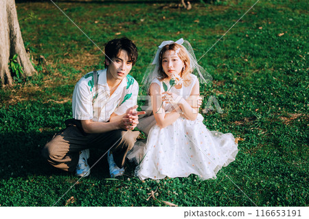 Picnic wedding, pre-wedding photo shoot 116653191