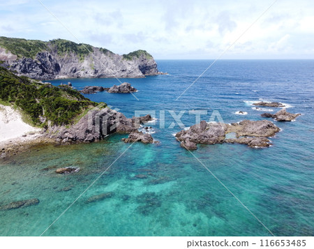 Oura Beach is located on the northeast coast of Shikinejima Island in Tokyo JAPAN and is a sandy and secluded place to relax 116653485