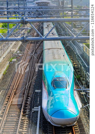 The Tohoku Shinkansen departing from JR Hachinohe Station in Aomori Prefecture and heading to Shin-Aomori 116654124