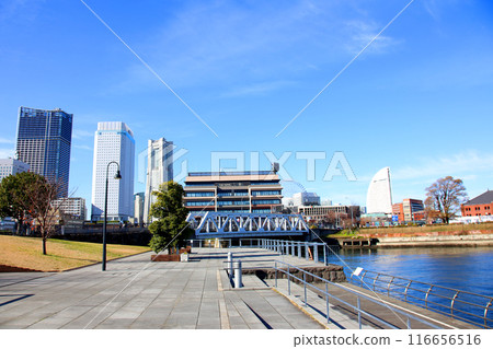 橫濱旅遊 橫濱 橫濱空中客艙 橫濱日本大通 橫濱公園 蘇我花園 橫濱港未來 神奈川縣政府 116656516