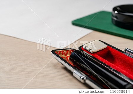 密封和朱紅色 密封和朱紅色 116658914