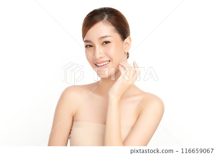 Beautiful young asian woman with clean fresh skin on white background, Face care, Facial treatment, Cosmetology, beauty and spa, Asian women portrait. 116659067
