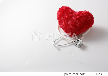 Heart and stethoscope health care image 116662363