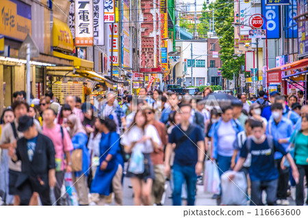 日本東京城市景觀入境旅遊復興...就像在異國他鄉...秋葉原擠滿了外國遊客=22日 116663600