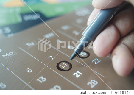 deadline concept with red mark on calendar date  116668144