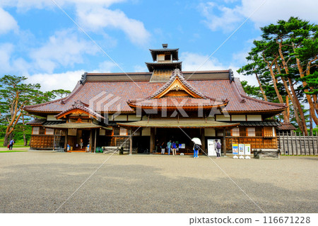 Hakodate Magistrate's Office (front) 116671228