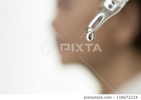 Hyaluronic acid serum for women Hyaluronic acid serum for women 116672224