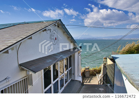 [Fujisawa City] Enoshima Oiwayamichi Street 116672472