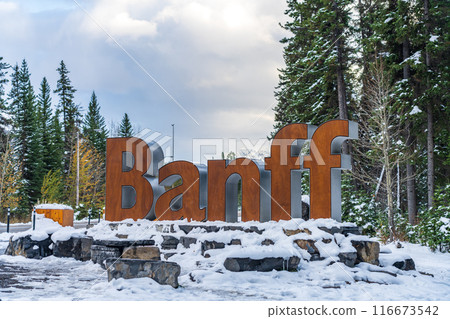 Banff Town Sign in snowy winter. Banff National Park, Canadian Rockies. Banff, Alberta, Canada Banff Town Sign in snowy winter. Banff National Park, Canadian Rockies. Banff, Alberta, Canada 116673542