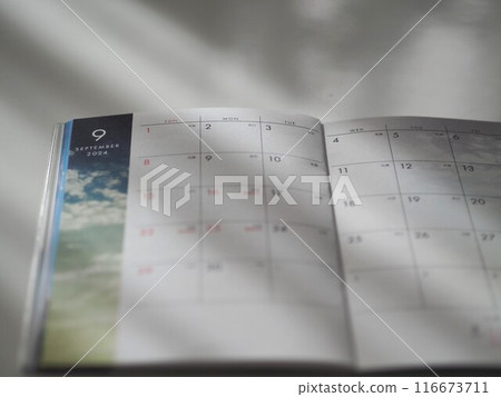 九月頁面打開的筆記本(2024 年) 九月頁面打開的筆記本(2024 年) 116673711