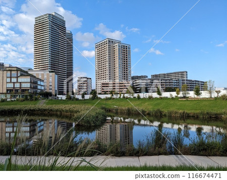 Kashiwanoha T-SITE - The blue sky reflected on the water surface of the Aqua Terrace Kashiwanoha T-SITE - The blue sky reflected on the water surface of the Aqua Terrace 116674471