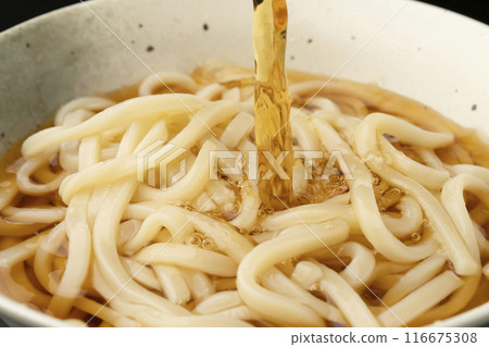 Bukkake udon - pour noodle soup on top Bukkake udon - pour noodle soup on top 116675308