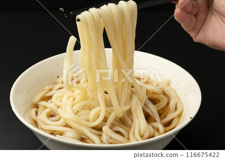 Bukkake udon, Hashiage, Lift up with chopsticks 116675422