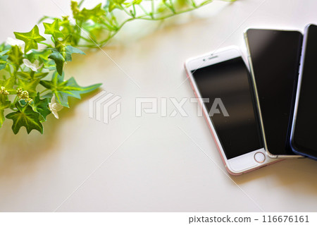 智慧型手機合約和費用 116676161