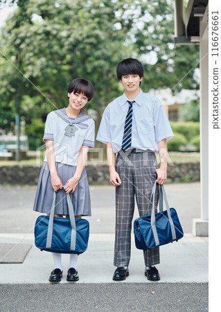 High school boys and girls High school boys and girls 116676661