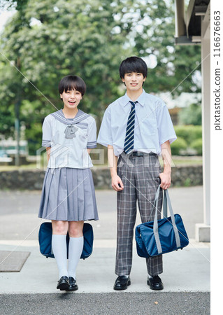 High school boys and girls 116676663