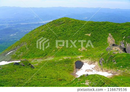 Mount Chokai of Mount Iwaki 116679536