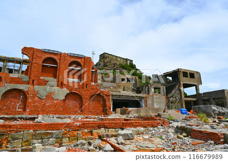 長崎市軍艦島（端島）總署遺址、第二坑碼頭遺址 116679989