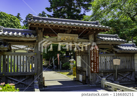 四國88處第81號白嶺寺三門（七門）香川縣坂出市 116680251