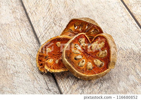 Thai cuisine - dry bael fruit 116680852