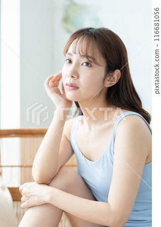 Beauty image of a young woman doing skin care 116681056