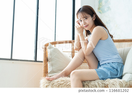 Young women body care beauty image Young women body care beauty image 116681202